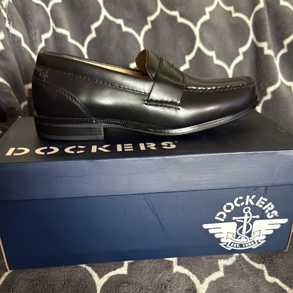 Dockers Men's Black Loafers